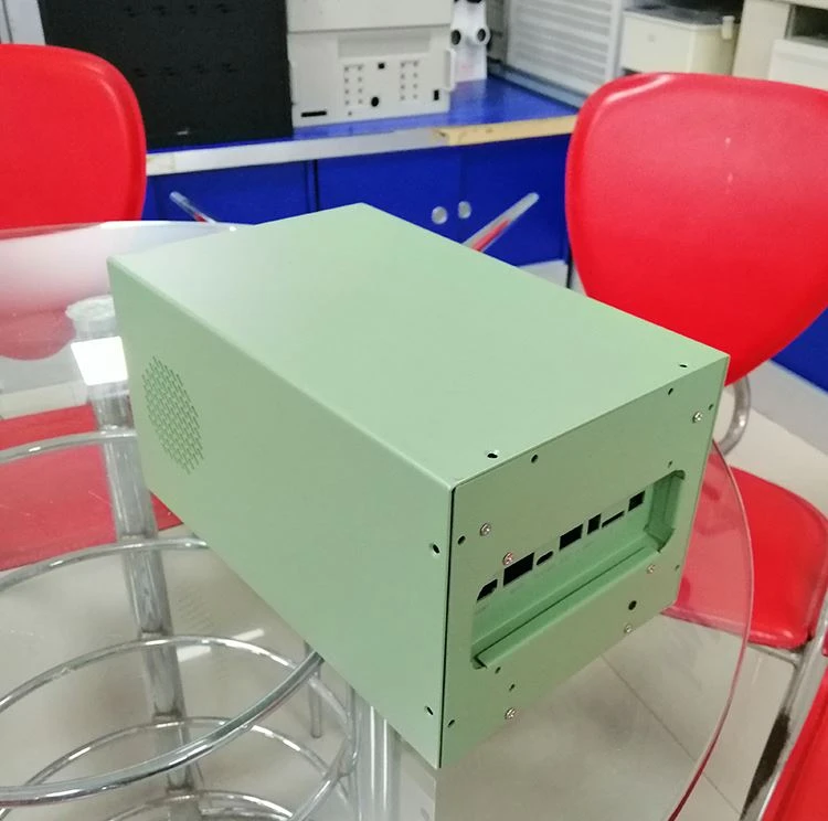 green-metal-case-2 green-metal-case-2